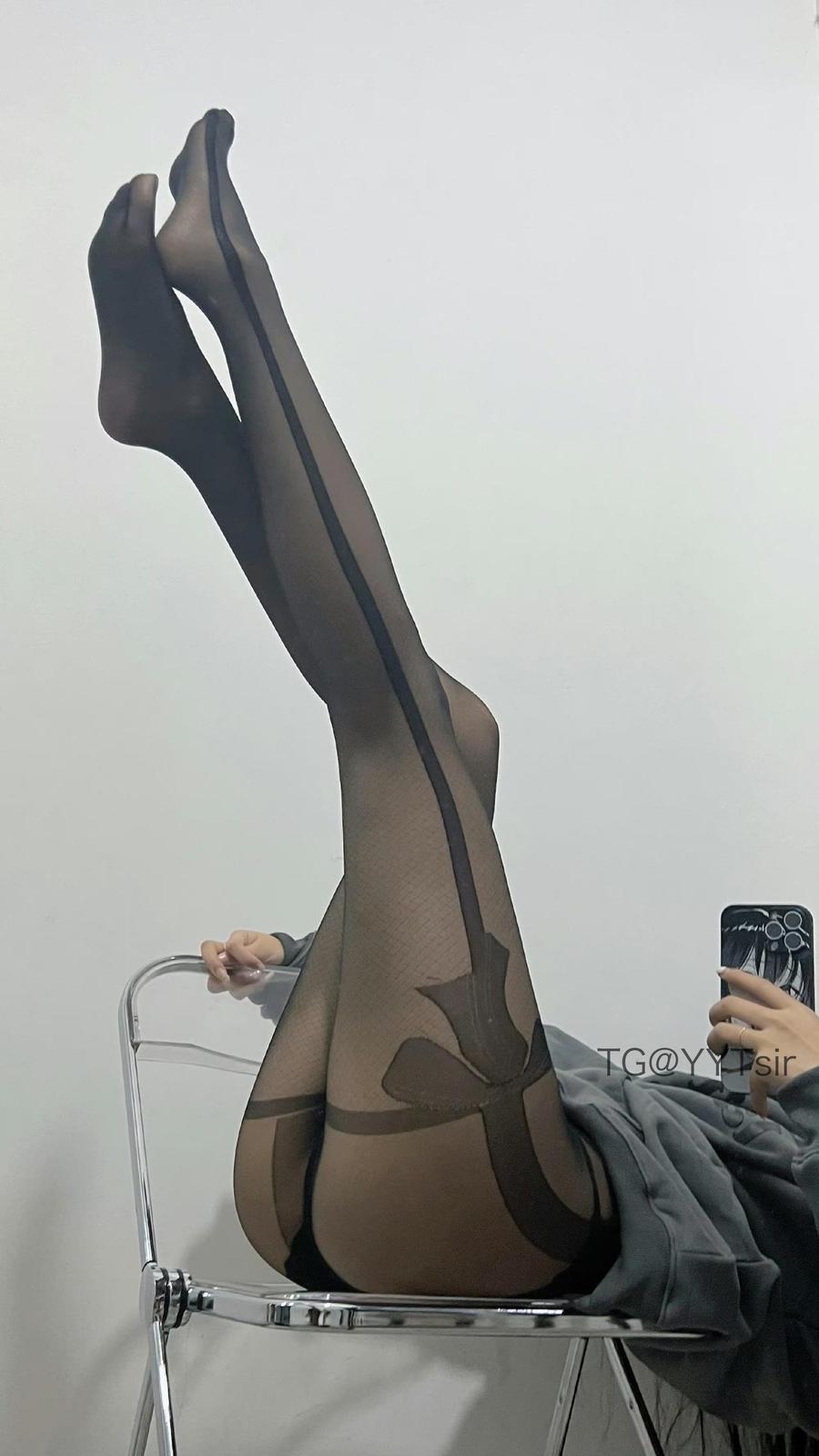 黑咪咪