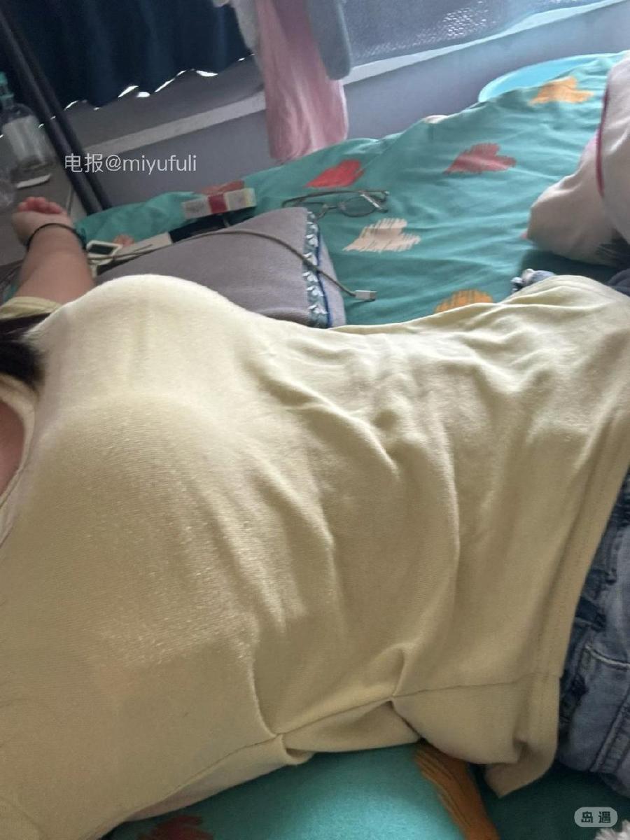 钰桉落 | 2026-07-15 图片 📸 | 夏季限定，本人半糖加冰。🍊