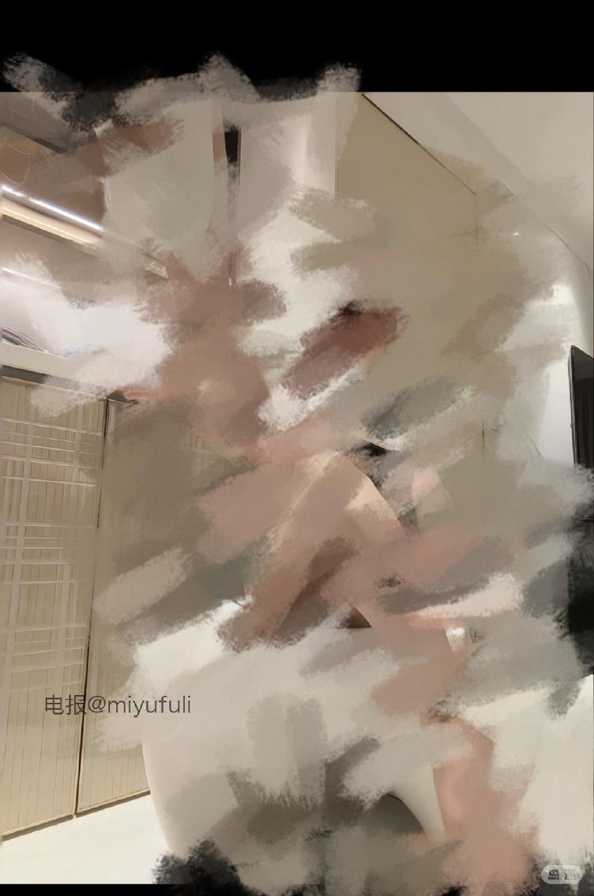 短发那只猫 | 2026-07-15 图片 📸 | 你会跳舞嘛？为何我感觉我心快跳出来了