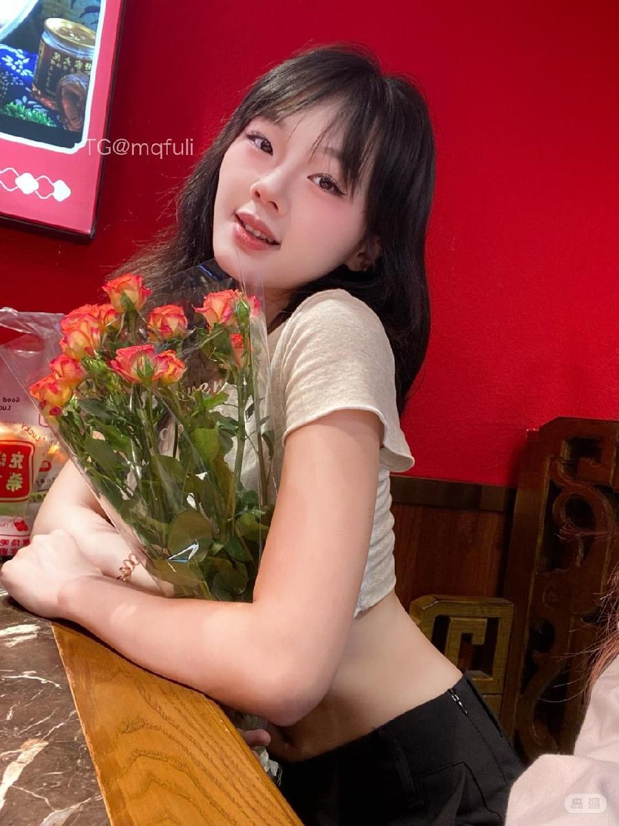 小汐瑶吖