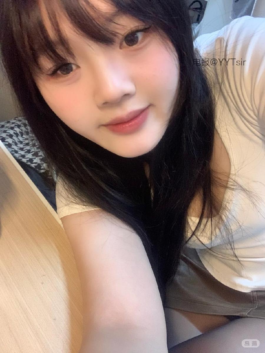 小汐瑶吖
