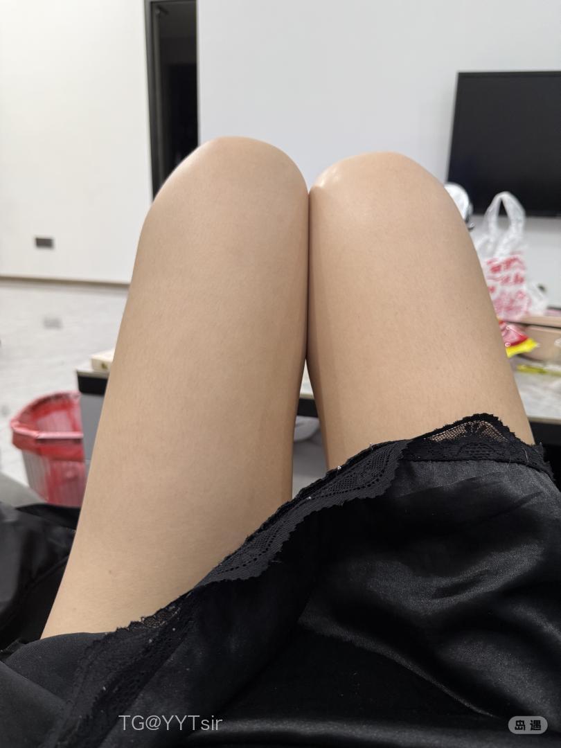 小汐瑶吖