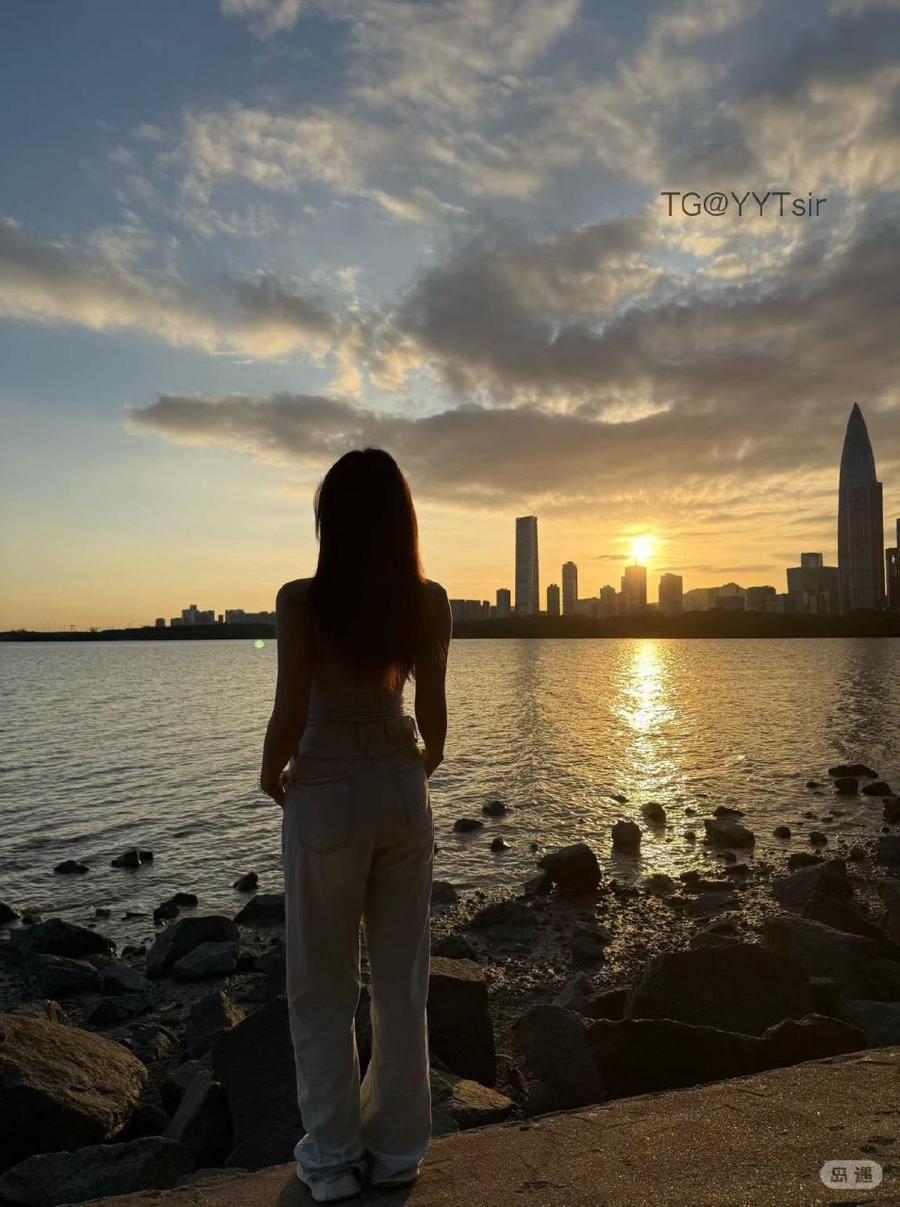 小汐瑶吖
