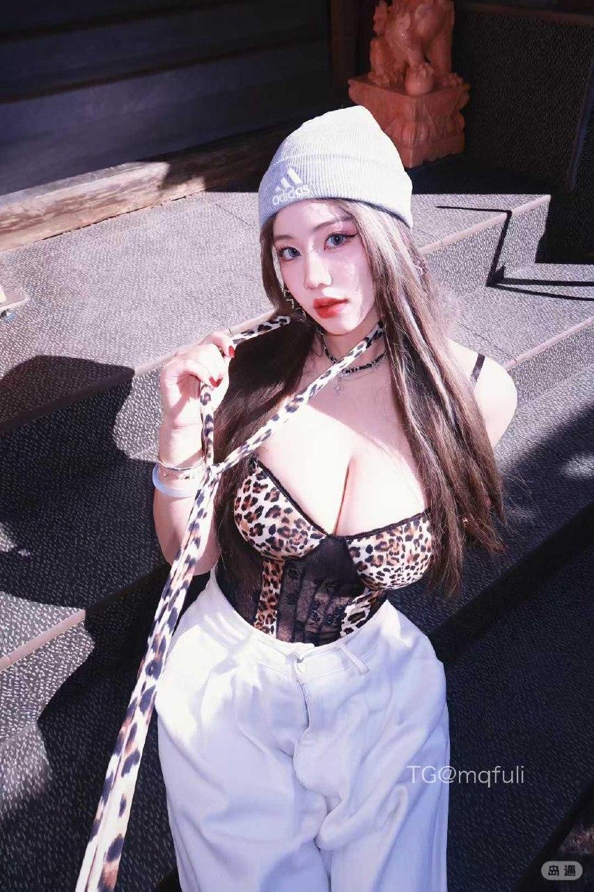 罗甜Gigi