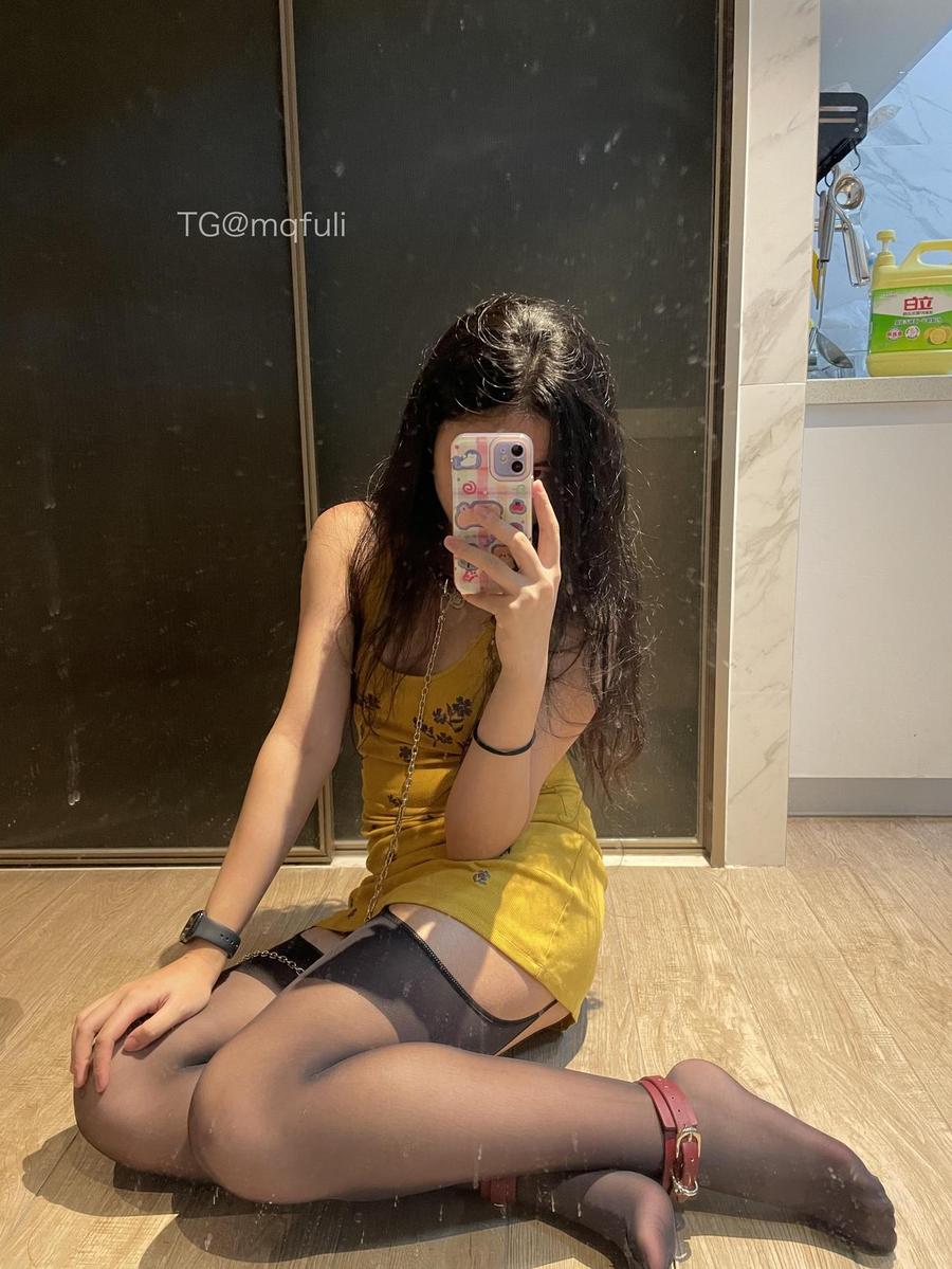 泡澡的银渐层