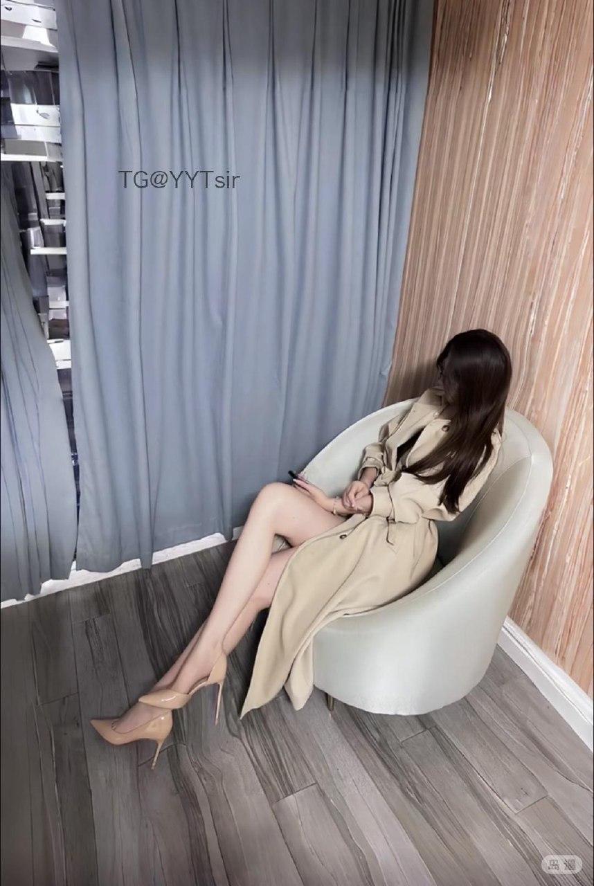 路路路 | 2026-07-22 图片 📸 | 从前车马很慢，书信很远，一生只够爱一个人