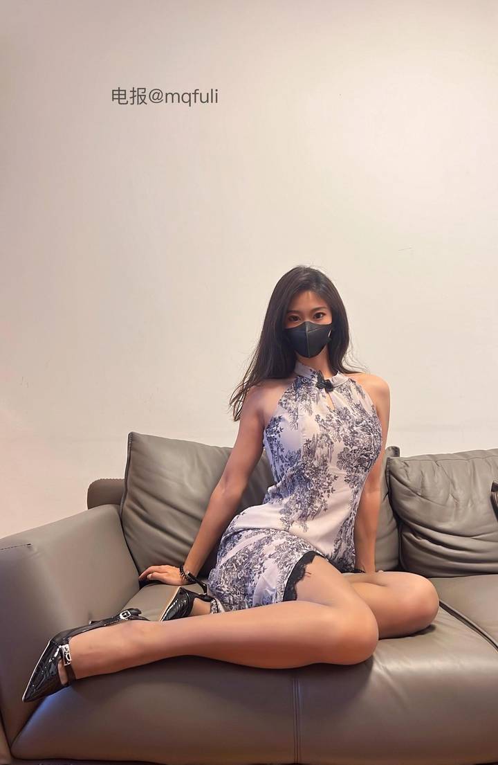 黑咪咪 | 2026-05-14_16照片 | 思来江山外