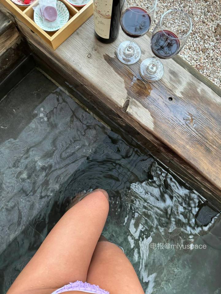 黑咪咪 | 2026-05-14_22照片 | 离别家乡岁月多