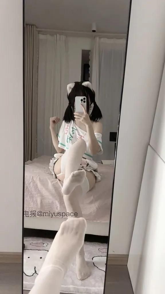 露娜呀 | 2026-05-12照片 | 戍鼓断人行