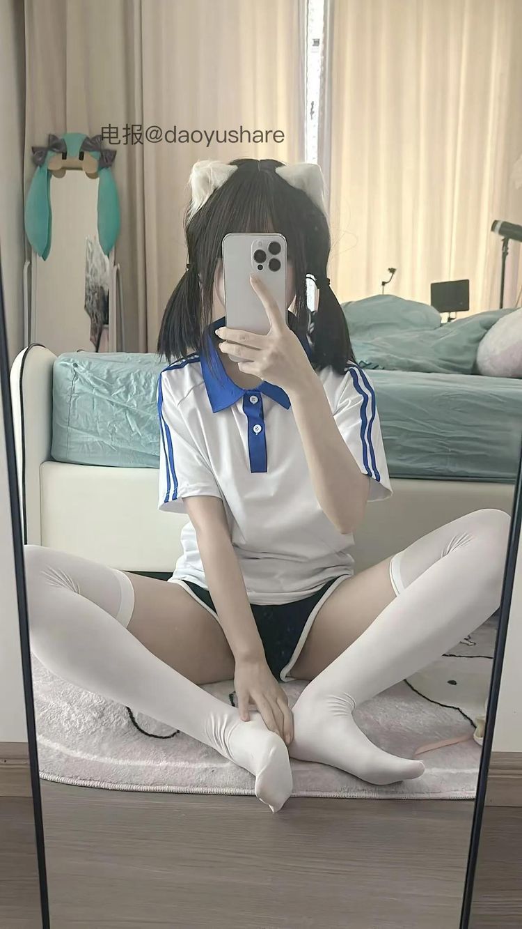 露娜呀 | 2026-05-12_4照片 | 霭芳阴未解