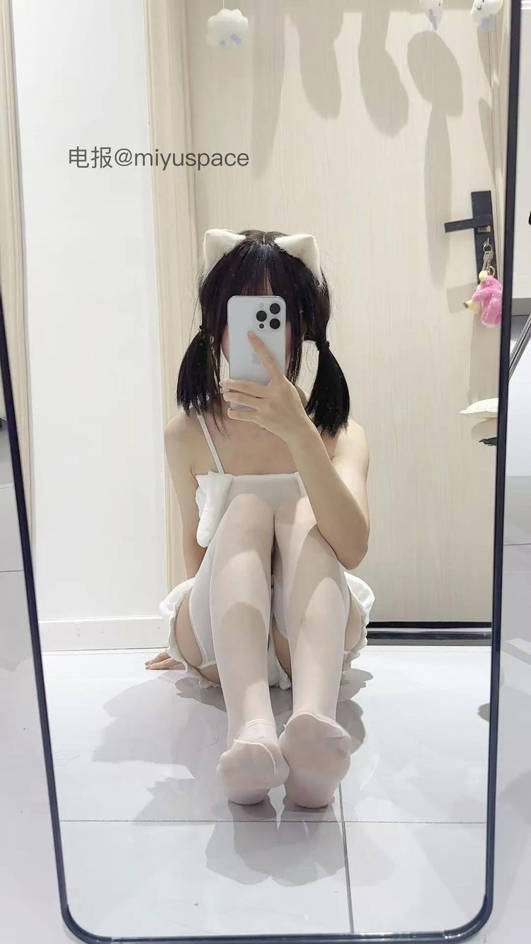 露娜呀 | 2026-05-12_5照片 | 一郡官闲唯副使
