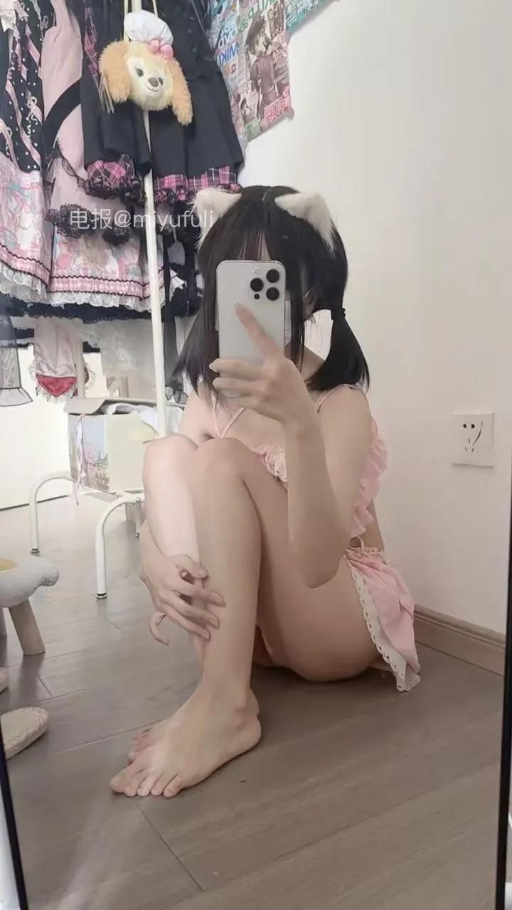 露娜呀 | 2026-05-12_6照片 | 两处春光同日尽