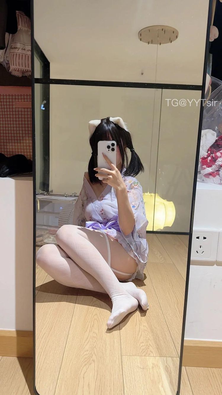 露娜呀 | 2026-05-12_8照片 | 去年上巳洛桥边