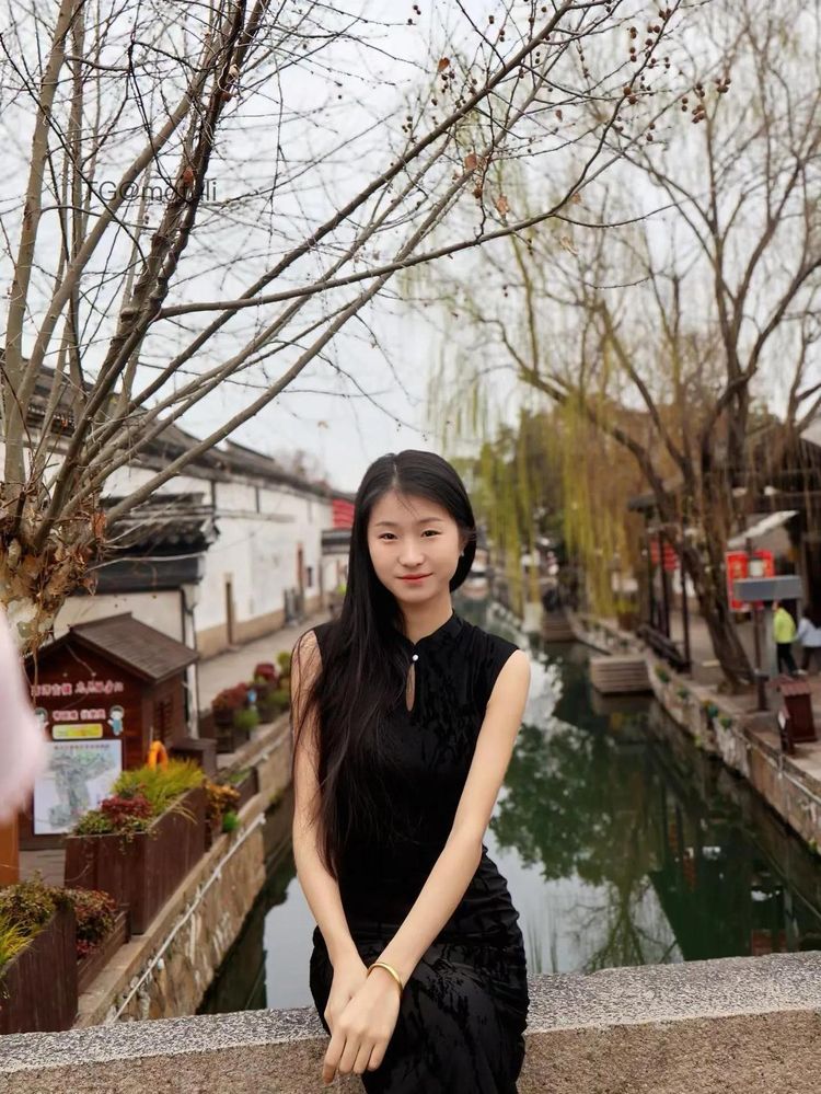 美小护 | 2026-05-12照片 | 千门万户曈曈日