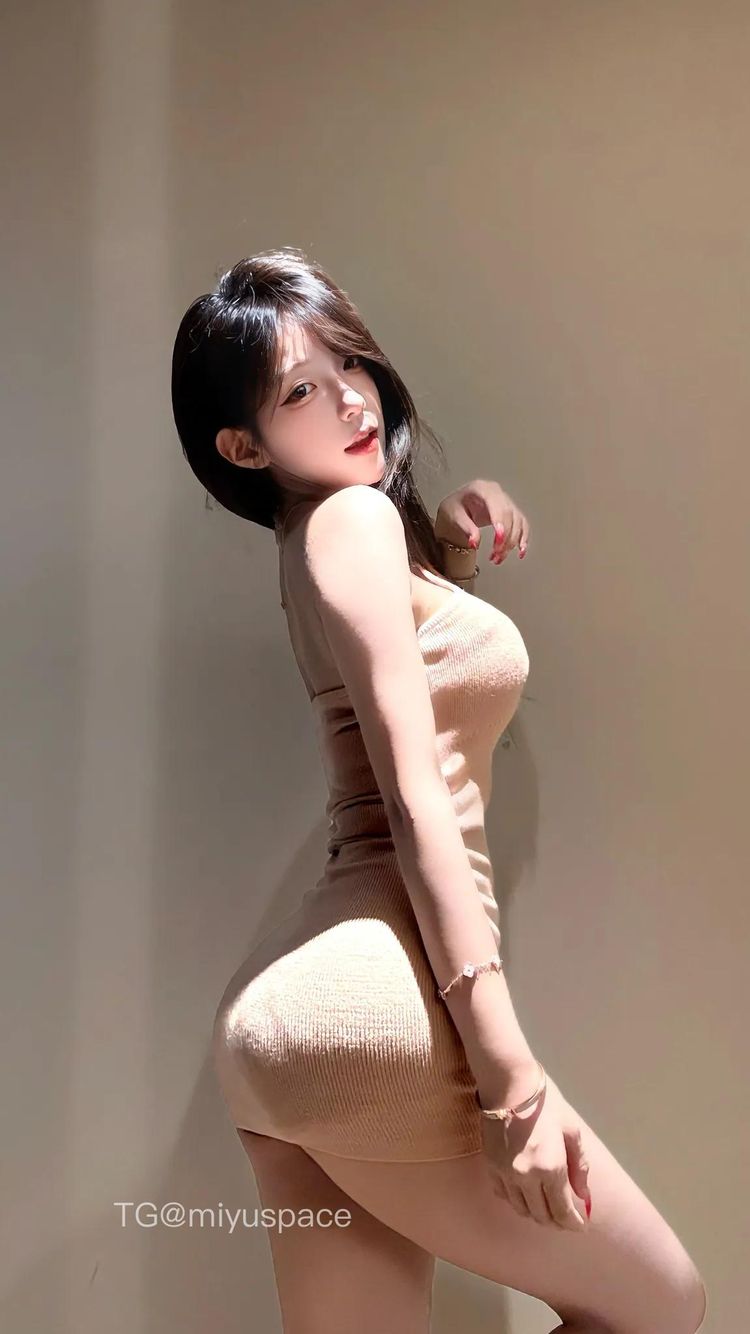 charmingsn | 2026-05-12_2照片 | 英雄一去豪华尽