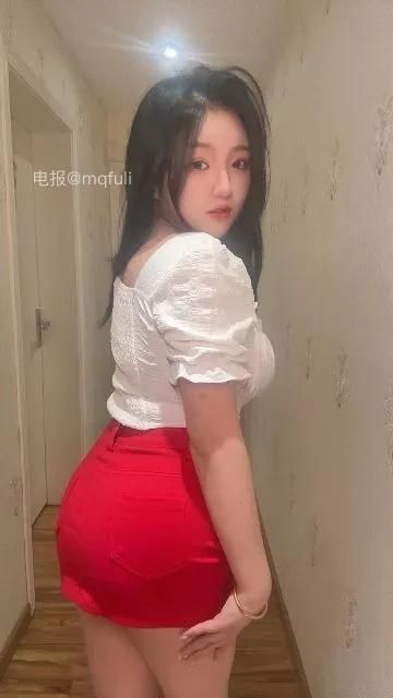 邱老师 | 2026-05-12_1照片 | 历冰霜、不变好风姿