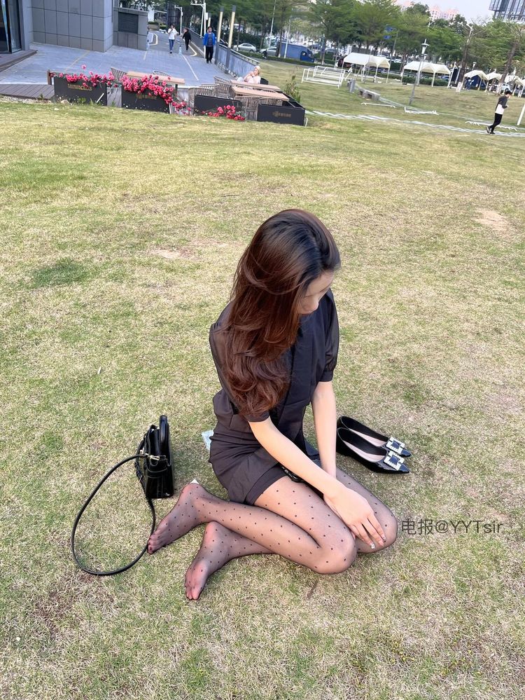 迟来 | 2026-05-12照片 | 深居俯夹城