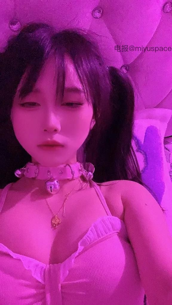 洛洛酱紫 | 2026-05-12照片 第16张