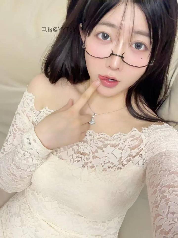 周扬青 | 2026-05-23_1照片 柳色参差掩画楼 第13张