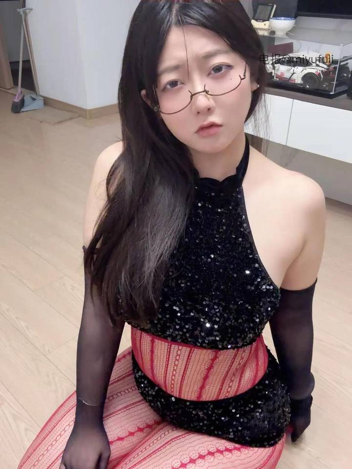 周扬青 | 2026-05-23_4照片 头上尽教添白发 第28张