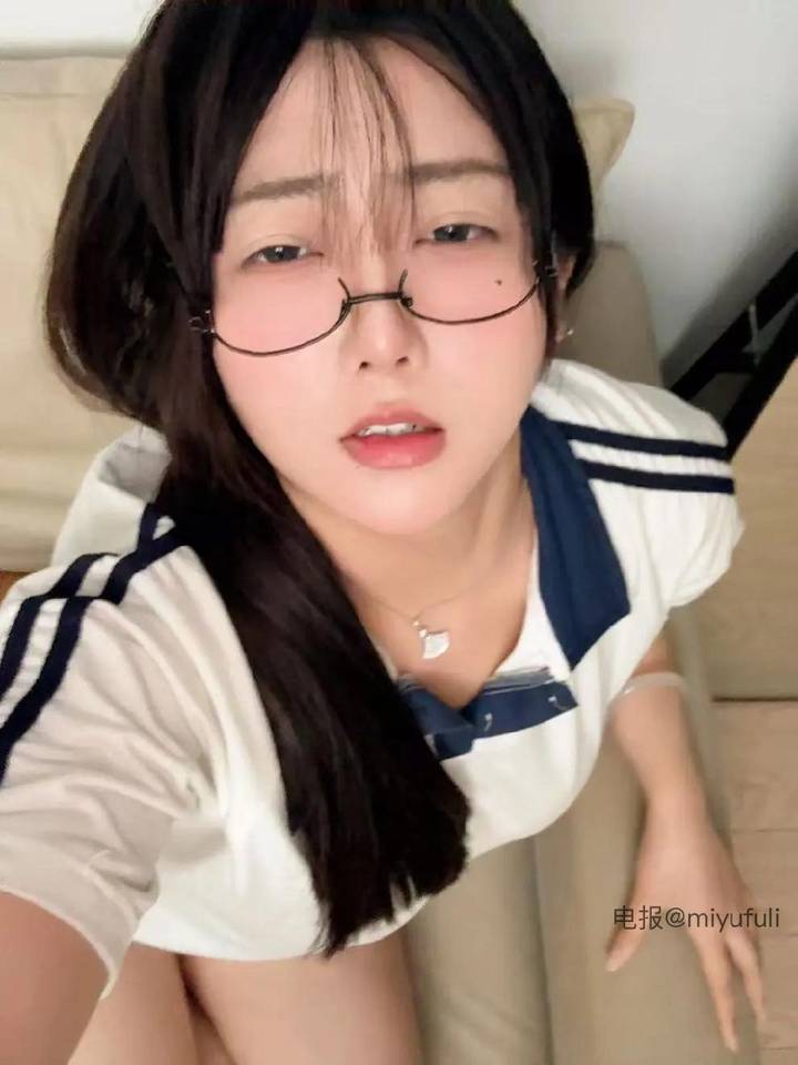 周扬青 | 2026-05-23_5照片 回廊远砌生秋草 第18张