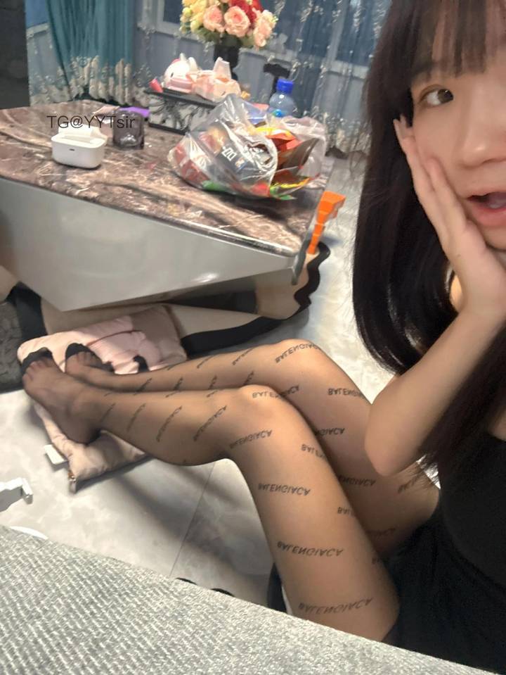 崽崽超乖 | 2026-05-17_15照片 青青园中葵 第11张