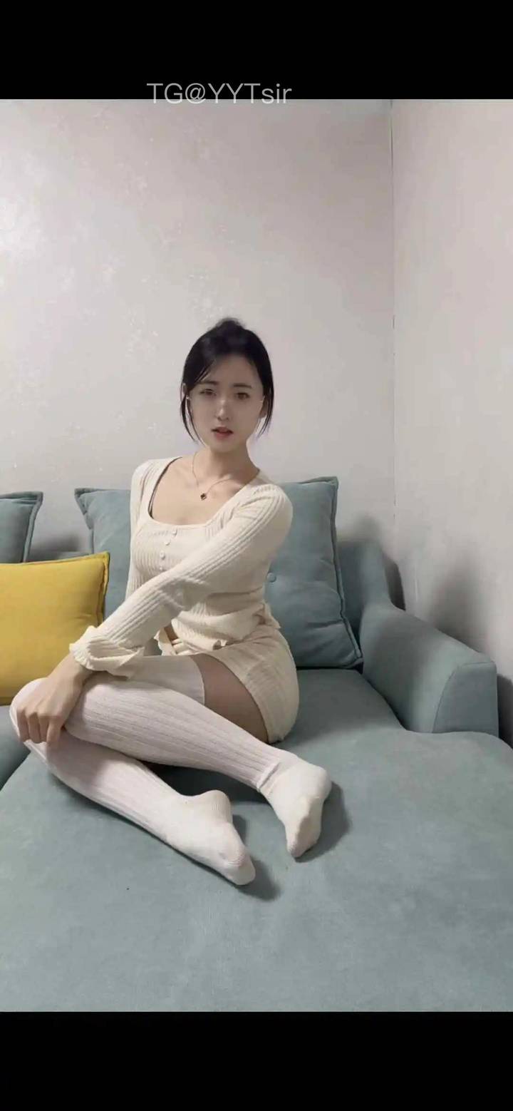 韵味小娇七 | 2026-05-17照片 酒肆人间世 第6张