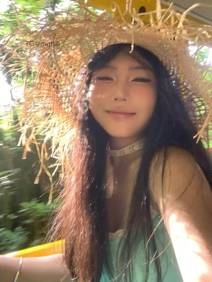 暴躁土豆 | 2026-05-17_1照片 木兰舟上珠帘卷 第8张