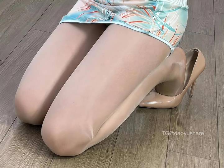 奶油小兔 | 2026-05-17_10照片 | 恰同学少年