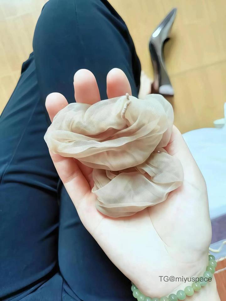 奶油小兔 | 2026-05-17_12照片 | 秋鬓含霜白
