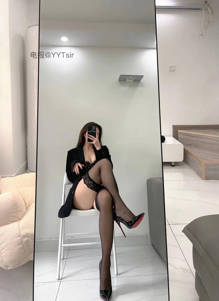 Una | 2026-05-17_1照片 秋菊有佳色 第16张