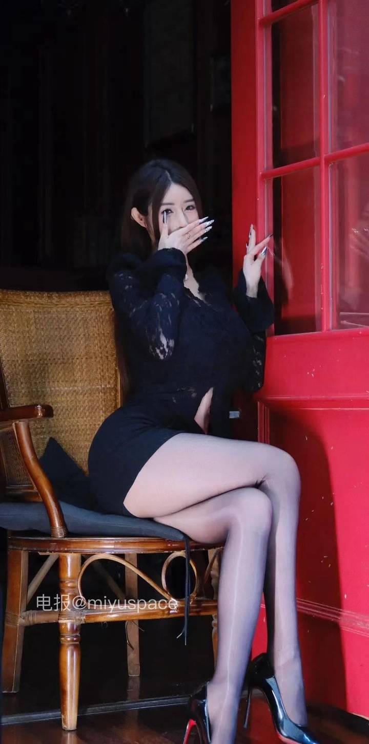 杉杉 | 2026-05-17_1照片 红粉当垆弱柳垂 第23张