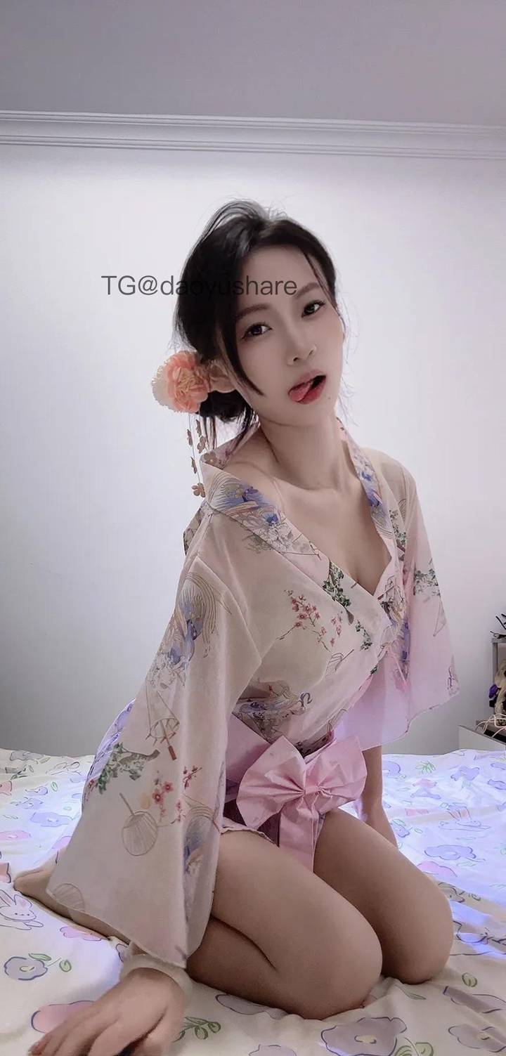 娇妻小鱼 | 2026-05-17照片 借问酒家何处有 第5张