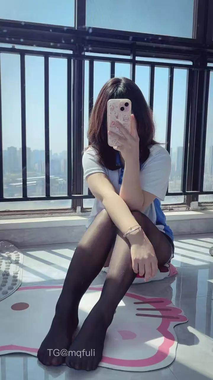 妮子敏 | 2026-05-23照片 此时瞻白兔 第24张
