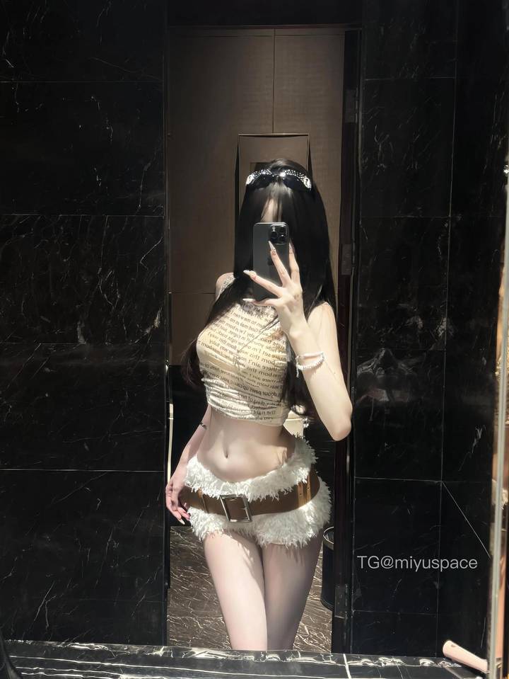 媛宝 | 2026-05-17_1照片 杨柳东风树 第2张