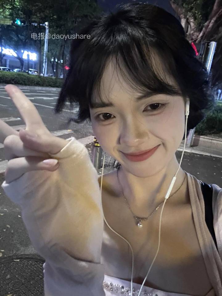 小医医 | 2026-05-17照片 万里不惜死 第10张
