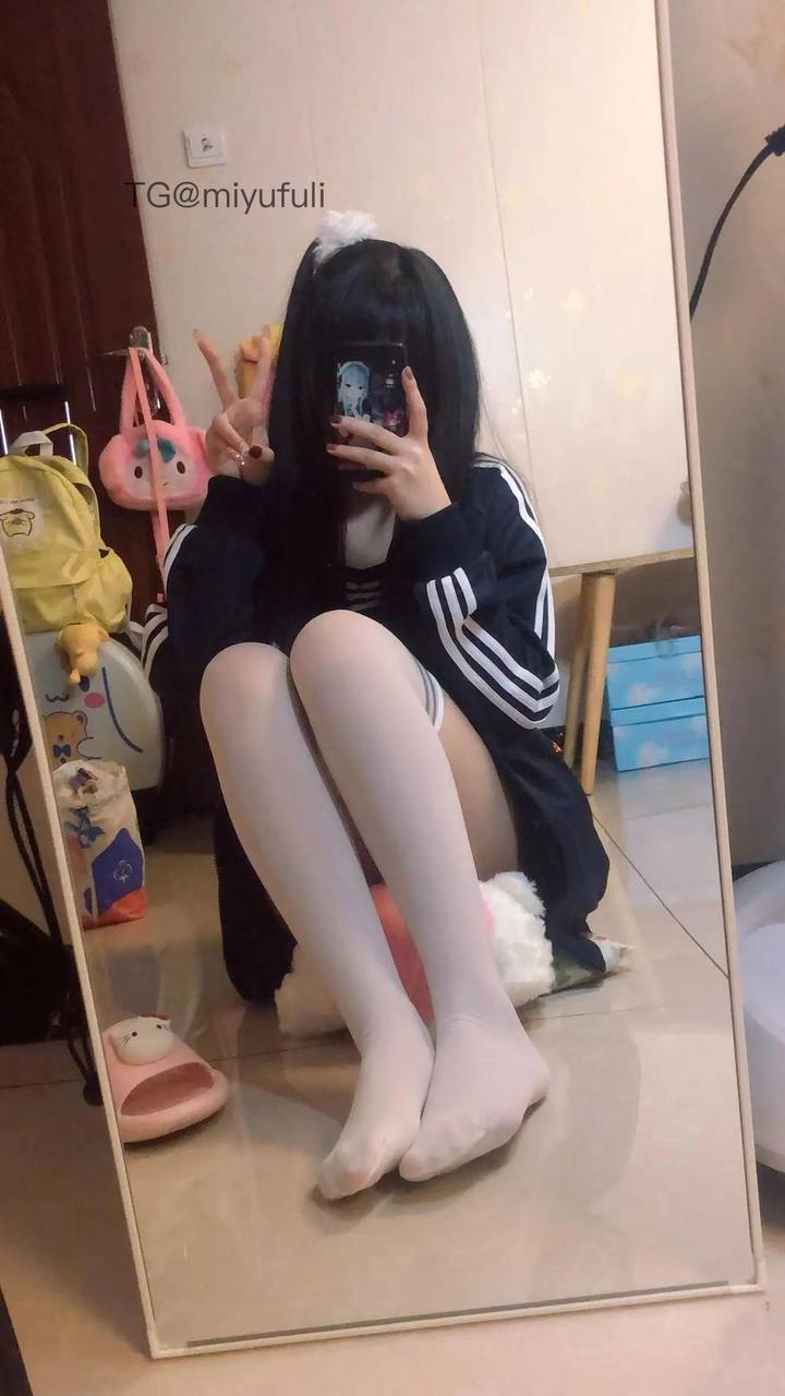 然酱 | 2026-05-17照片 胭脂雪瘦熏沉水 第4张