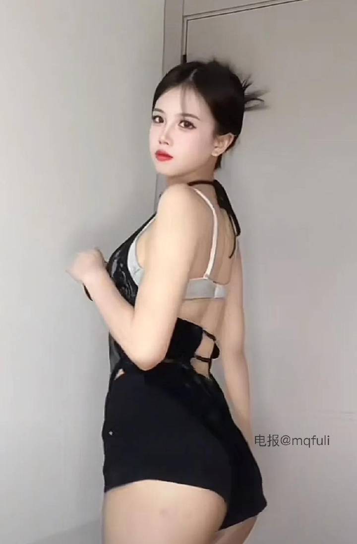 淤青 | 2026-05-23照片 小荷才露尖尖角 第14张