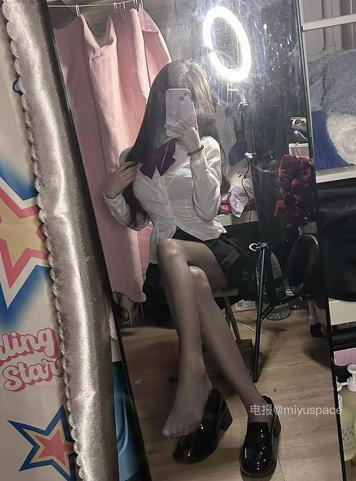 nana | 2026-05-18照片 簌簌衣巾落枣花 第8张