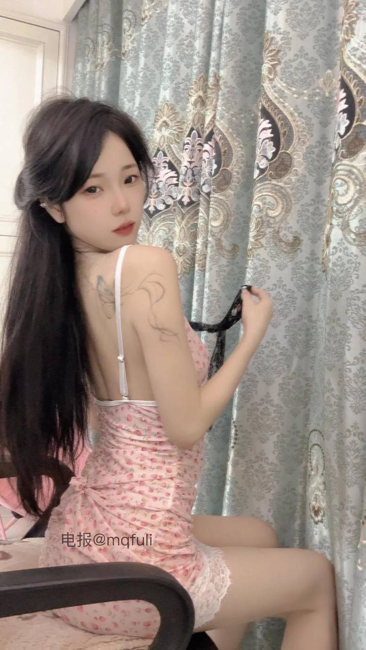 娇宝很乖 | 2026-05-18_1照片 | 蝉噪林逾静