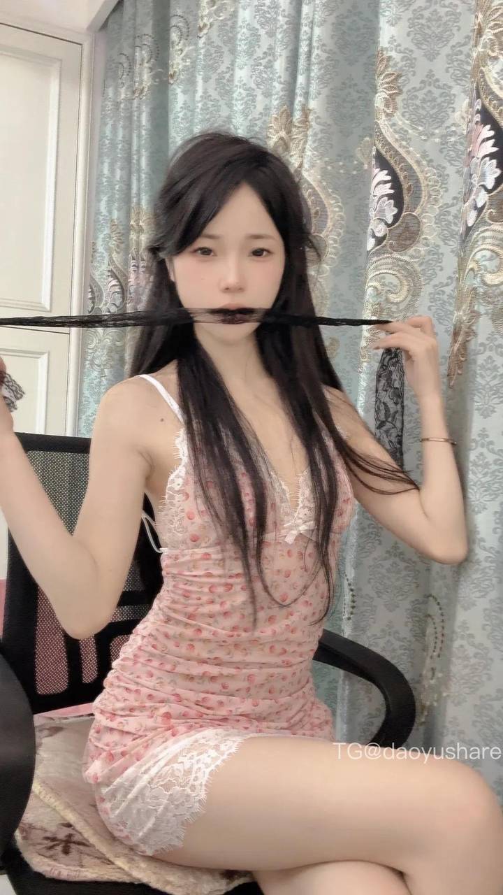 娇宝很乖 | 2026-05-18_1照片 | 蝉噪林逾静