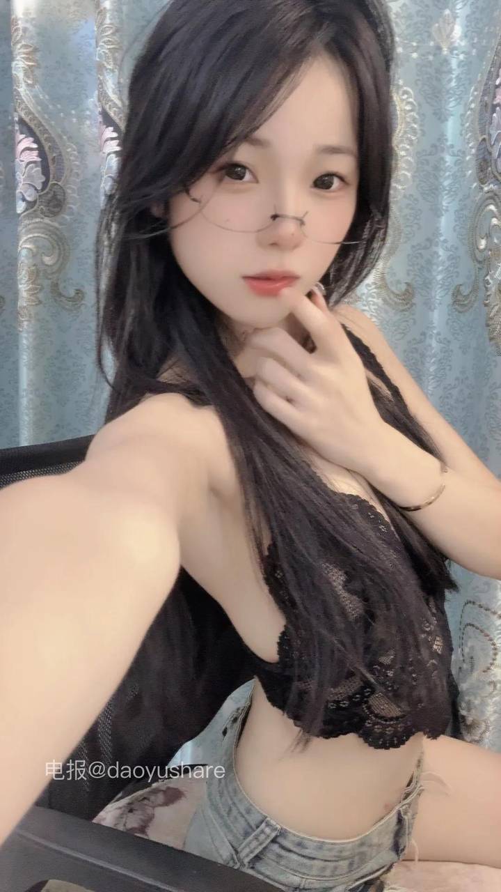 娇宝很乖 | 2026-05-18_2照片 | 飞流直下三千尺