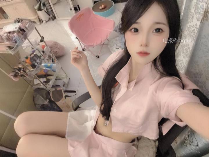 娇宝很乖 | 2026-05-18_2照片 | 飞流直下三千尺