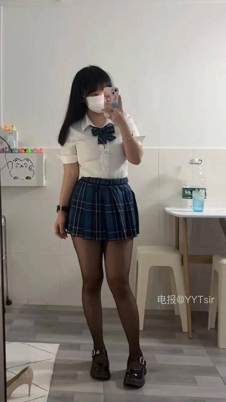 奶龙 | 2026-05-18_2照片 | 入则无法家拂士