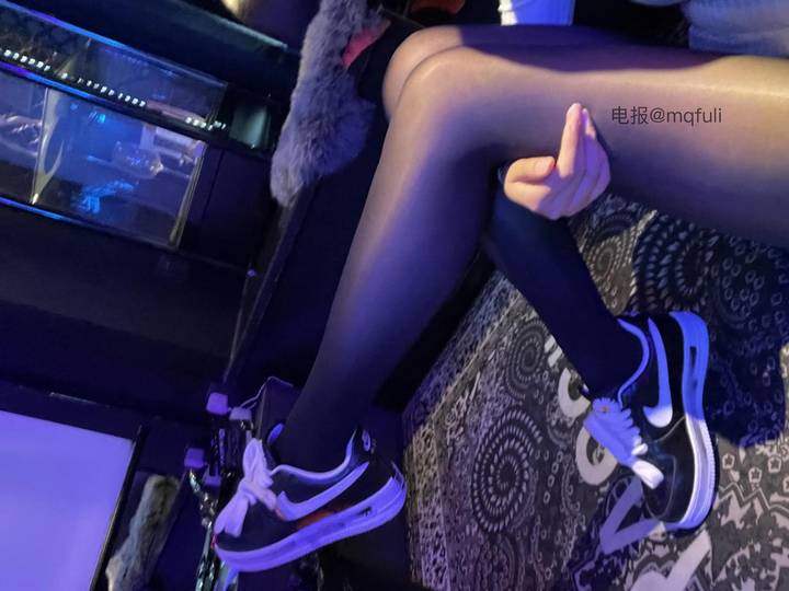 台妹Angel | 2026-05-18照片 云淡风轻近午天 第3张