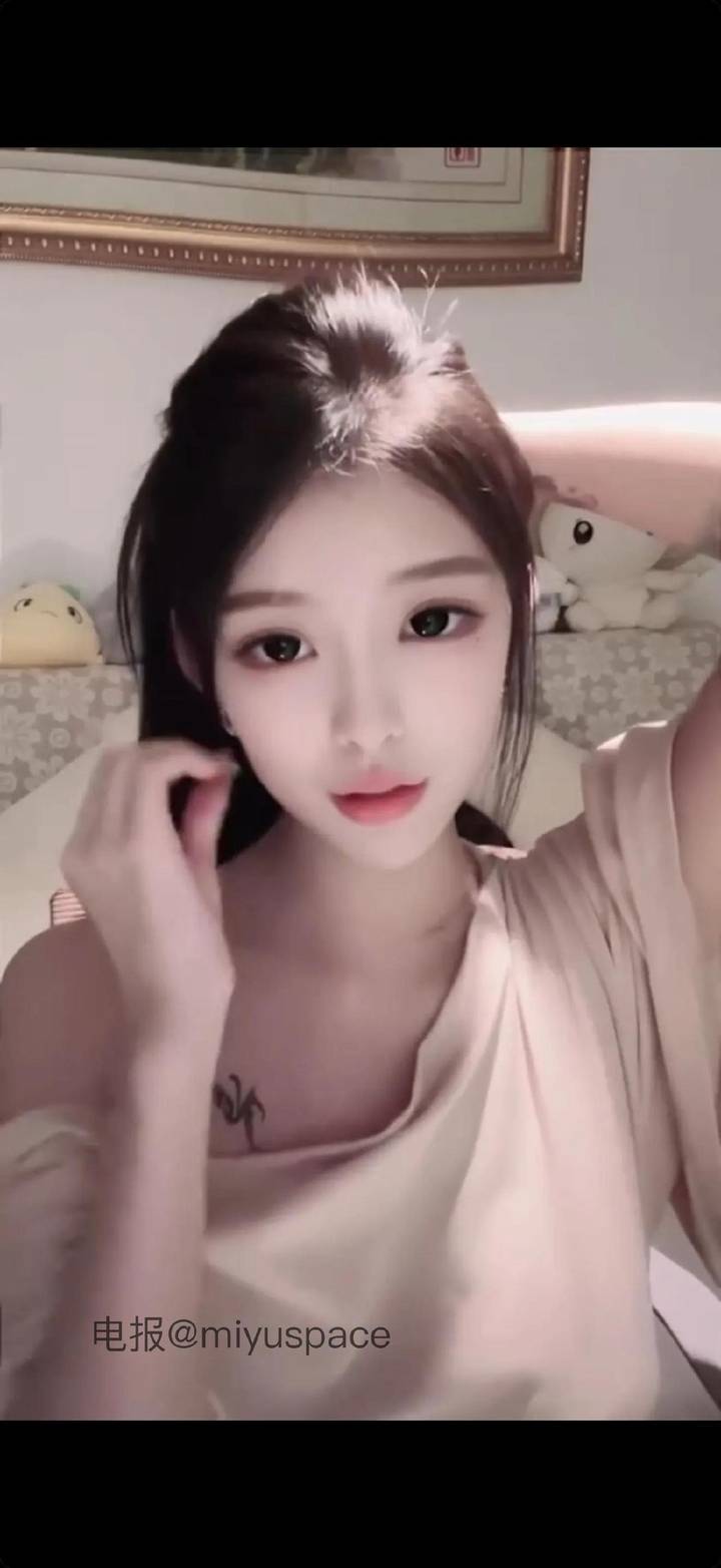 普通美女 | 2026-05-31照片 愁云淡淡雨潇潇 第12张