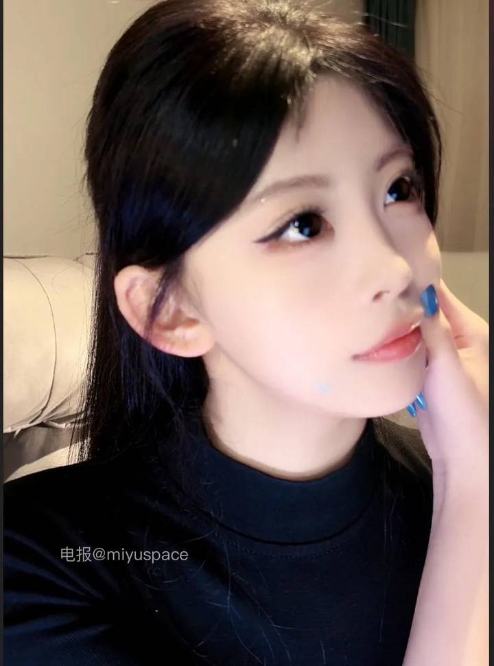 普通美女 | 2026-05-31照片 愁云淡淡雨潇潇 第26张