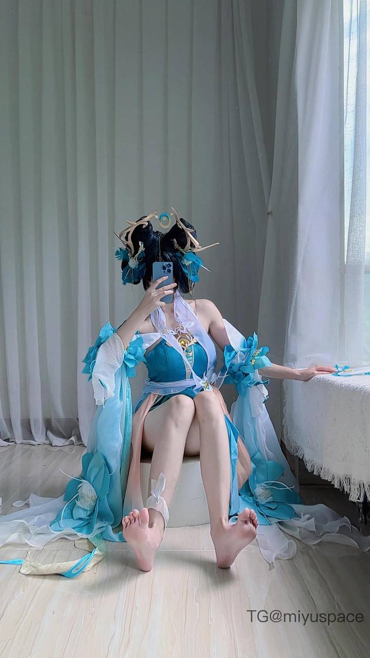 卿卿 | 2026-06-18照片 柳垂江上影 第5张
