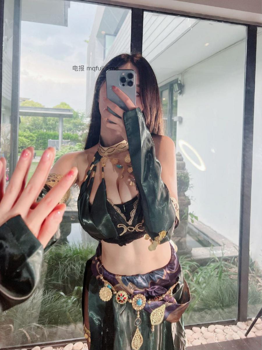 小玉吃果冻 2024-04-29 15:34:30 最近手头有点紧 能借你的手牵牵吗 第3张