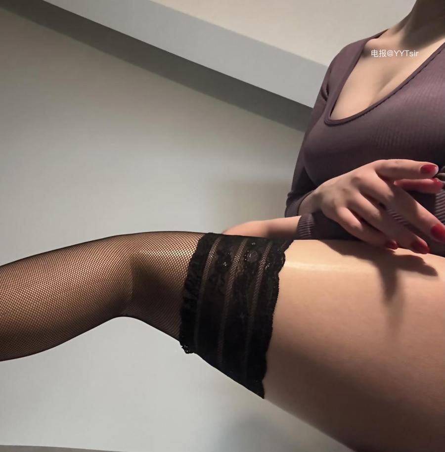 保守的二舅妈 2024-06-27 15:40:45 截止2024-7-17日铁粉空间照片资源 81p 第32张